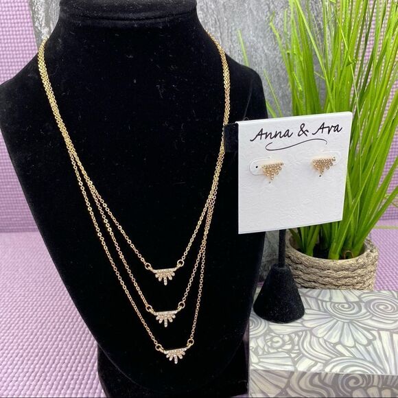 Anna & Ava Half Burst Rhinestone Earrings & Stacked Necklace Set Gold Tone - Picture 1 of 12